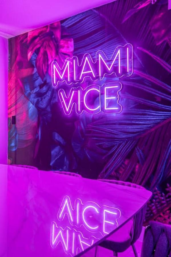 Miami Vice Oceanfront Sky Villa ภายนอก รูปภาพ