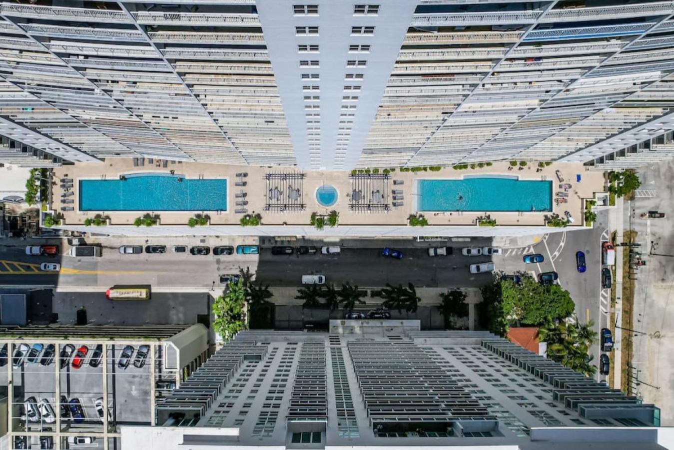 Miami Vice Oceanfront Sky Villa ภายนอก รูปภาพ